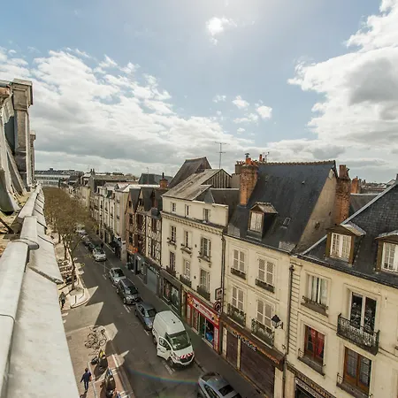 Cosy T2 Centre De - Mytripintours Apartment Tours